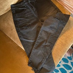 American Eagle Black Skinny Jeans